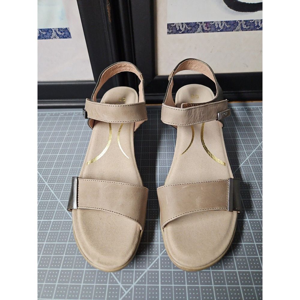 NAOT Footwear Women's Intact Heel Beige Leather Combo 38/L7